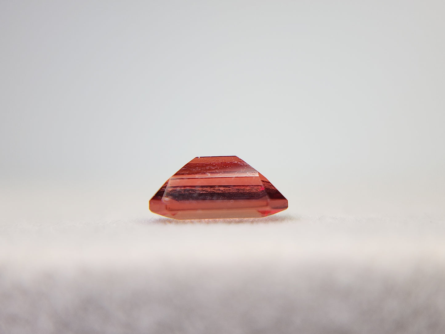 0151-1-2　バイカラーアンデシン　0.85ct