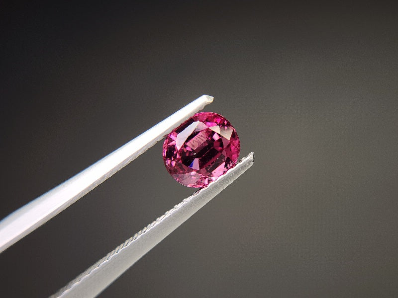 【期間限定】10/31まで　ロードライトガーネット　1.14ct　3