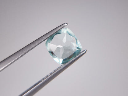 gBE-7　グリーンベリル　0.82ct