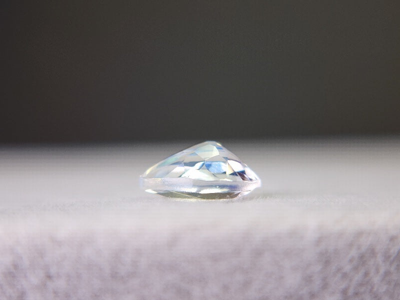 0763-2　アンデシンラブラドライト　0.68ct