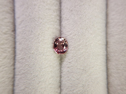 ccGA-6　カラーチェンジガーネット　0.79ct