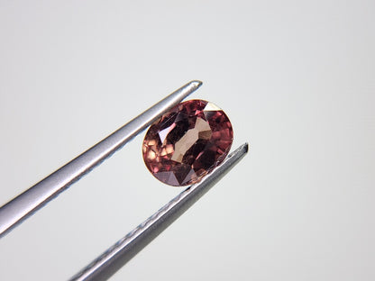 ccGA-3　カラーチェンジガーネット　0.85ct