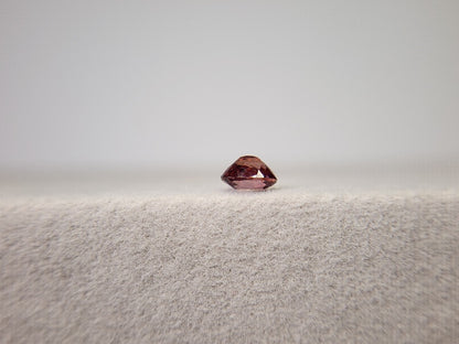 pi-Z-3　ピンクジルコン　0.64ct