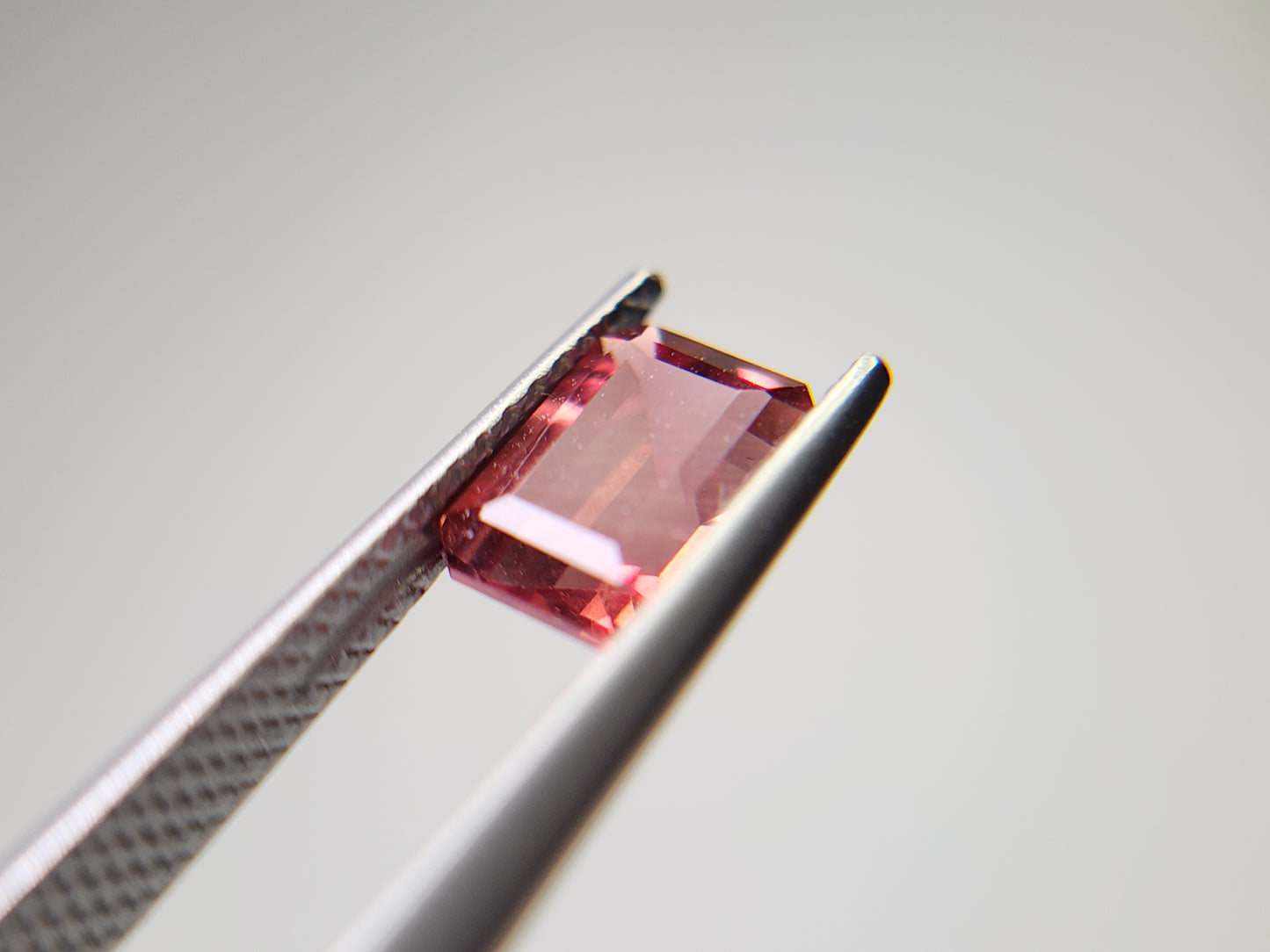 0151-3-5　バイカラーアンデシン　1.02ct