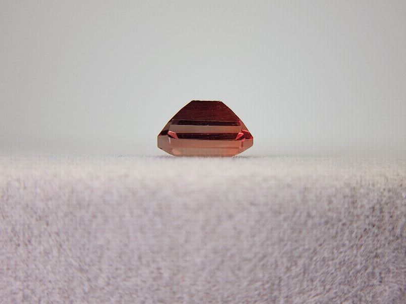 0151-2-5　バイカラーアンデシン　1.11ct