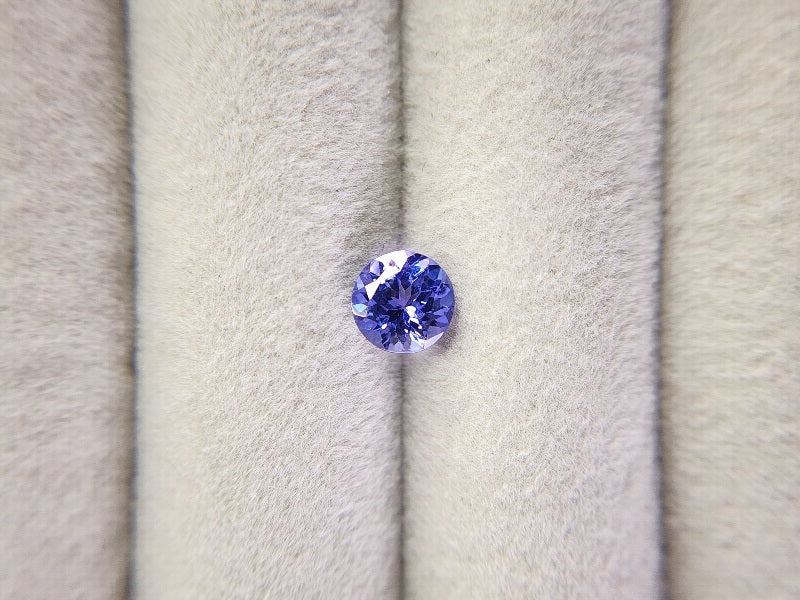 0153-3　タンザナイト　0.94ct