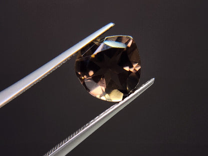 SMQ-20　スモーキークォーツ　2.55ct