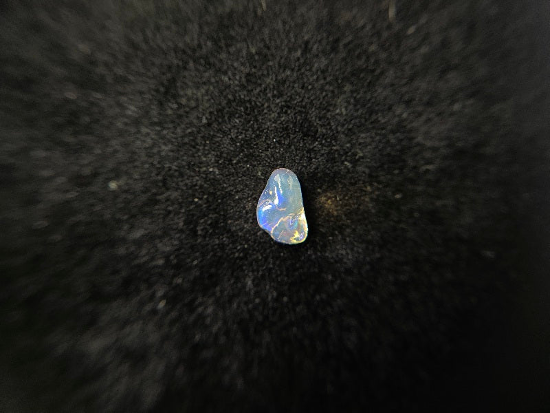 FIOP-1　ファイアオパール（メキシコ産）　2.92ct