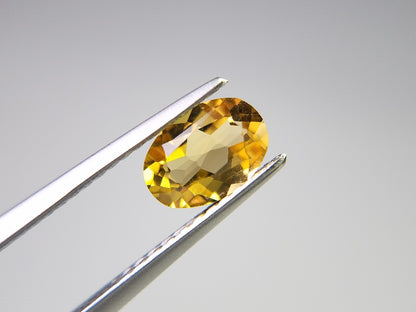yeBE-6　イエローベリル　0.64ct