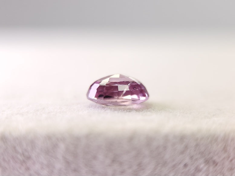 0842　スピネル　1.09ct