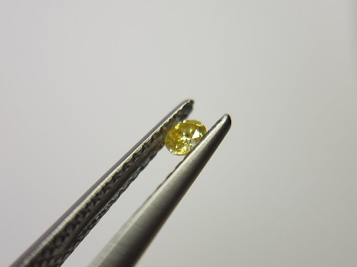 yeDM-6　イエローダイヤモンド　0.07ct