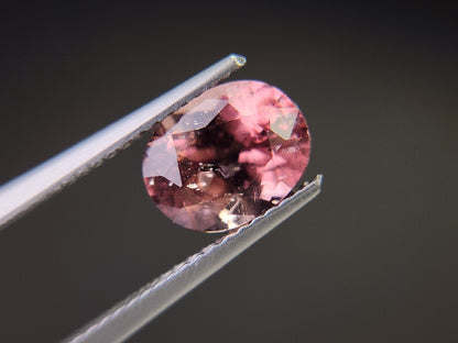 0474-1　レッドアパタイト　2.32ct