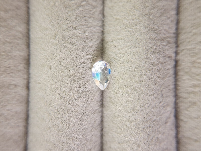 0762-19　アンデシンラブラドライト　0.36ct