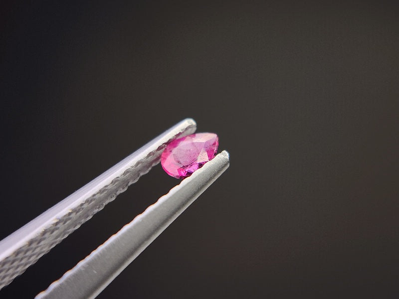 0286-1　レッドベリル　0.11ct