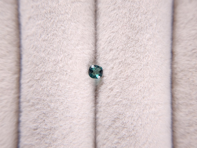 0946-3　グランディディエライト　0.09ct