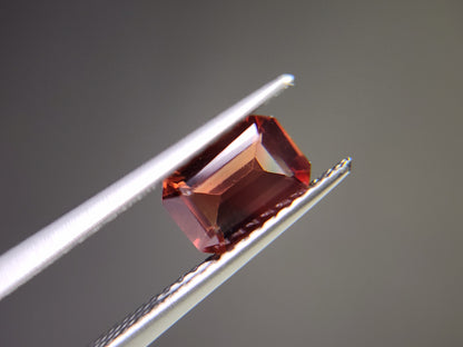 0151-3-2　バイカラーアンデシン　0.73ct