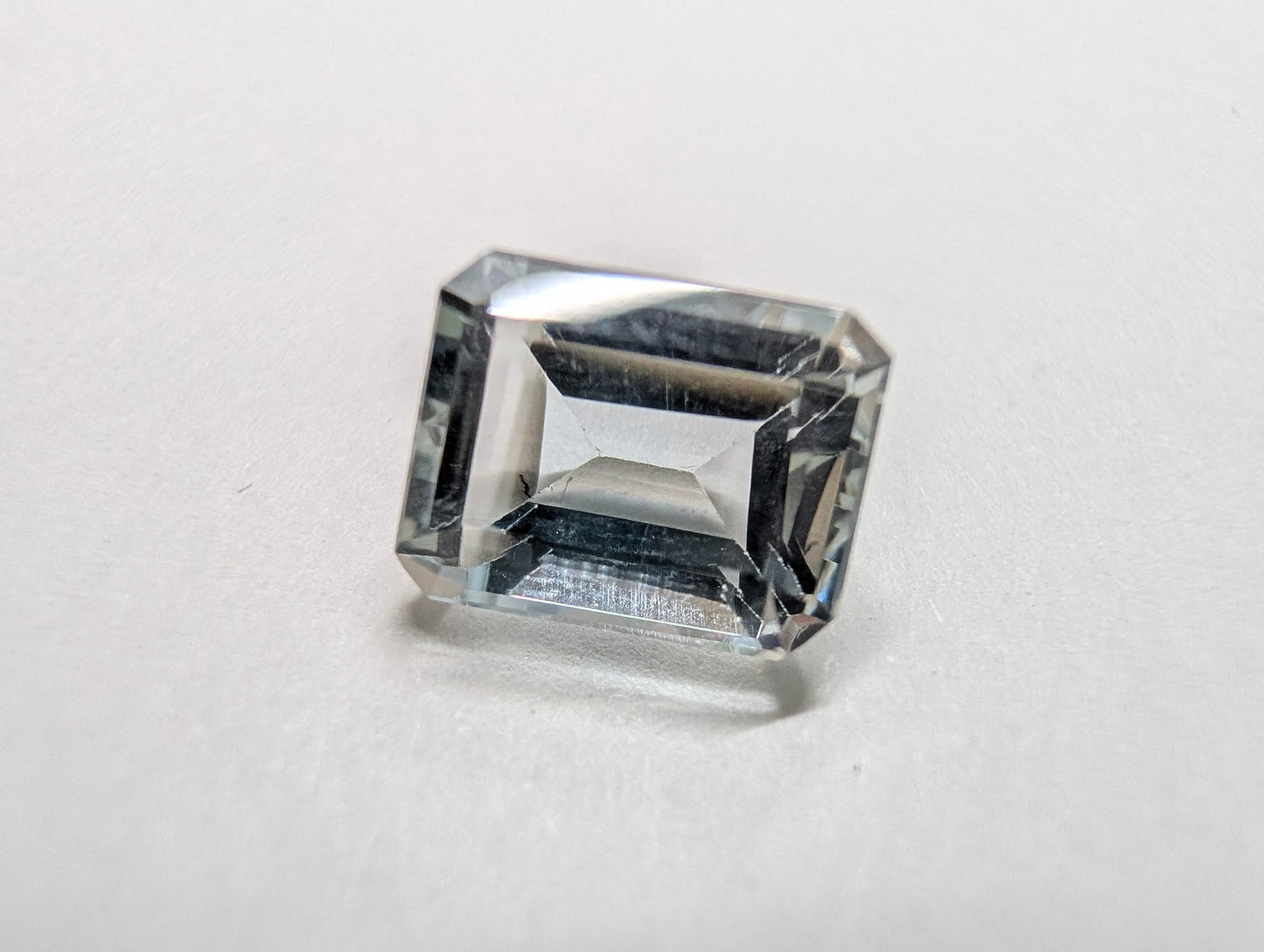 0048　バイカラートパーズ 3.83ct