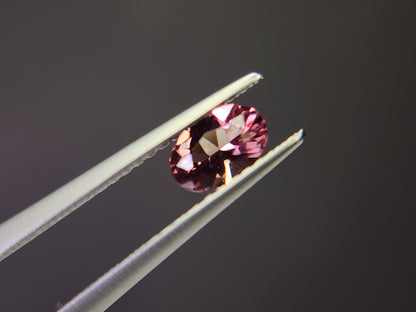 0152-3-7　バイカラーアンデシン　0.42ct