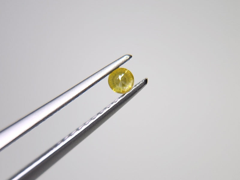 yeDM-5　イエローダイヤモンド　0.07ct