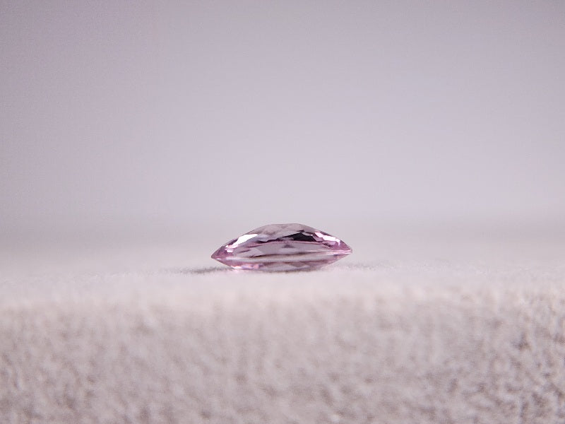 0950-2-3　パープルダイアスポア　0.87ct