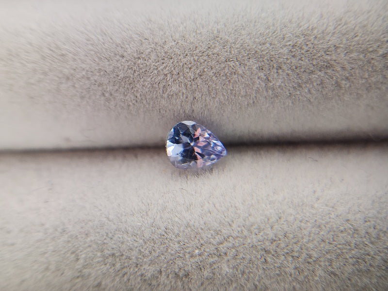 0644-16-4　ゾイサイト　0.33ct