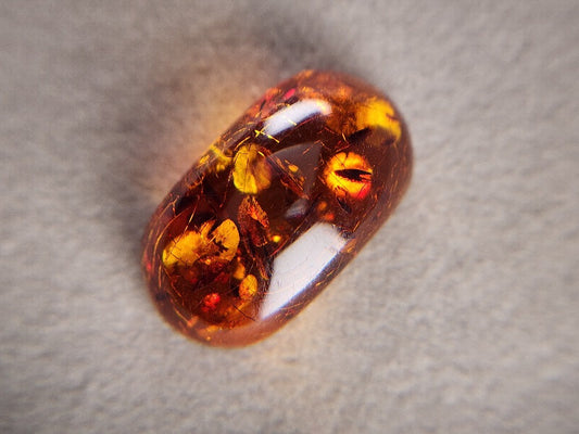 0038-2　琥珀　8.97ct