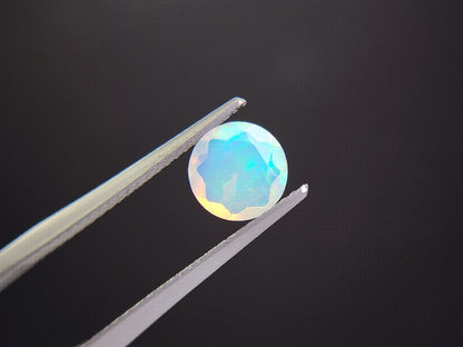 0909-3-5　オパール　0.78ct