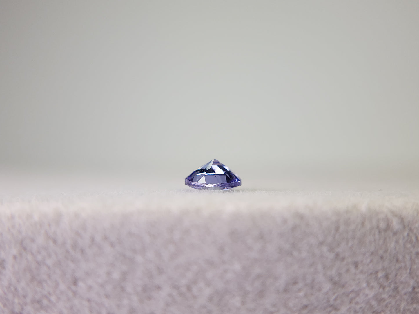 0657-24-9　ゾイサイト　0.31ct