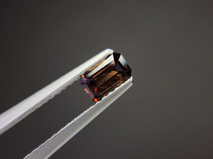 【期間限定】10/23まで　アキシナイト　0.45ct　11