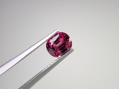 【期間限定】10/31まで　ロードライトガーネット　1.36ct　1