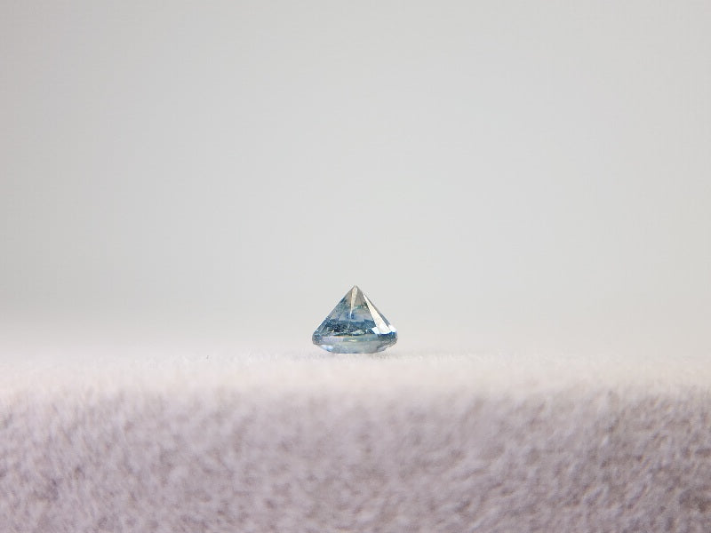 0090-34 モンタナサファイア 0.16ct – 東洋ルース公式オンラインストア