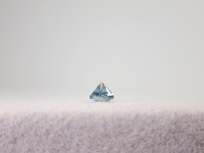 0090-34　モンタナサファイア　0.16ct