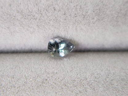 0644-14-1　ゾイサイト　0.30ct