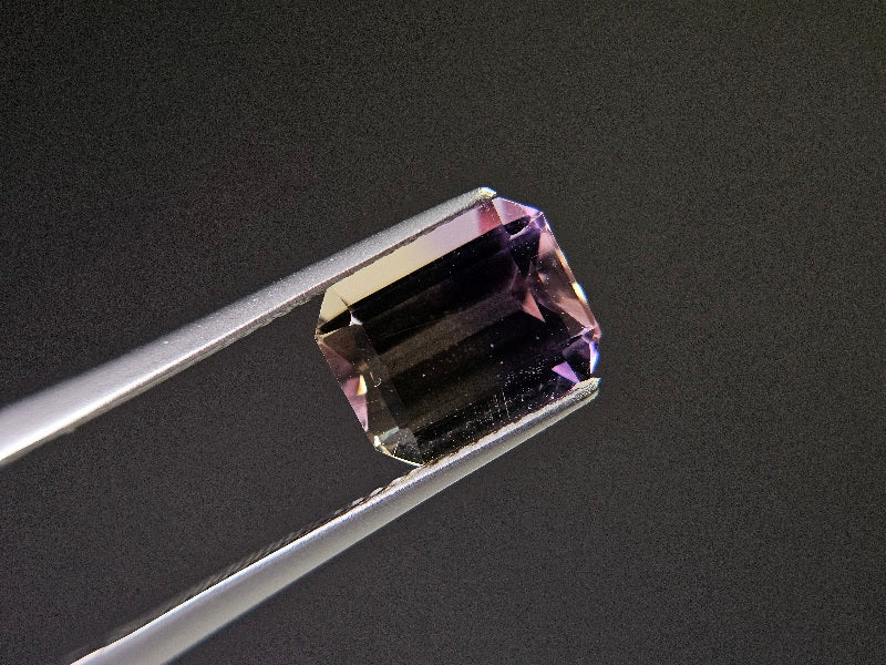 AMT-4　アメトリン　3.45ct