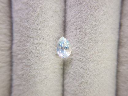 0762-2　アンデシンラブラドライト　0.47ct