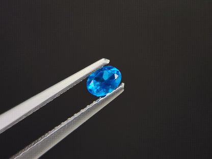 0530-3　ネオンブルーアパタイト　0.21ct