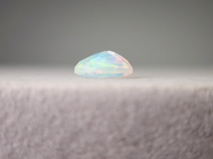 0909-1-6　オパール　0.78ct