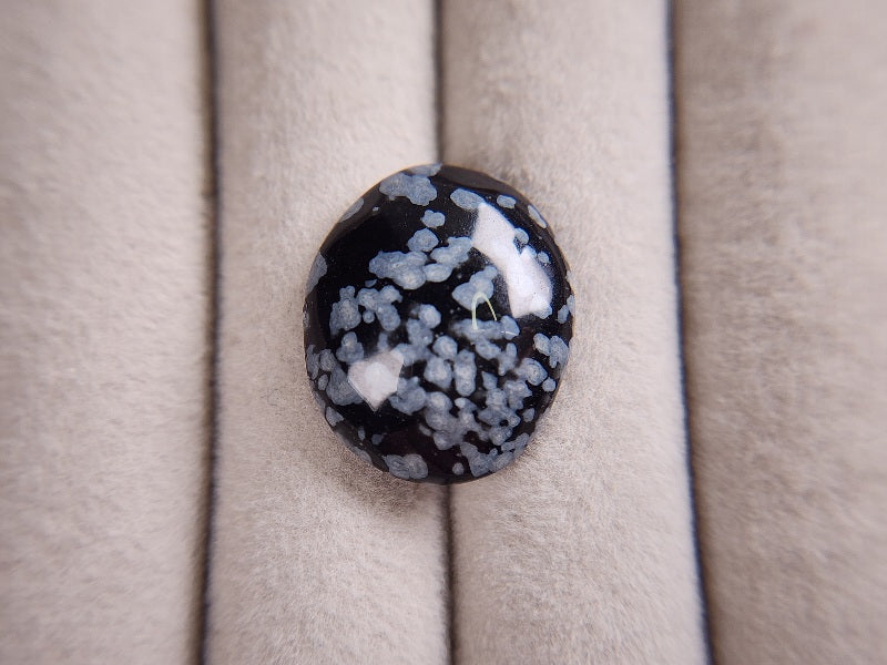 SOB-1　スノーフレークオブシディアン　13.03ct