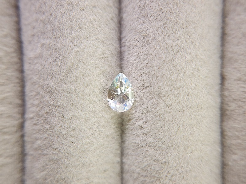 0762-10　アンデシンラブラドライト　0.43ct