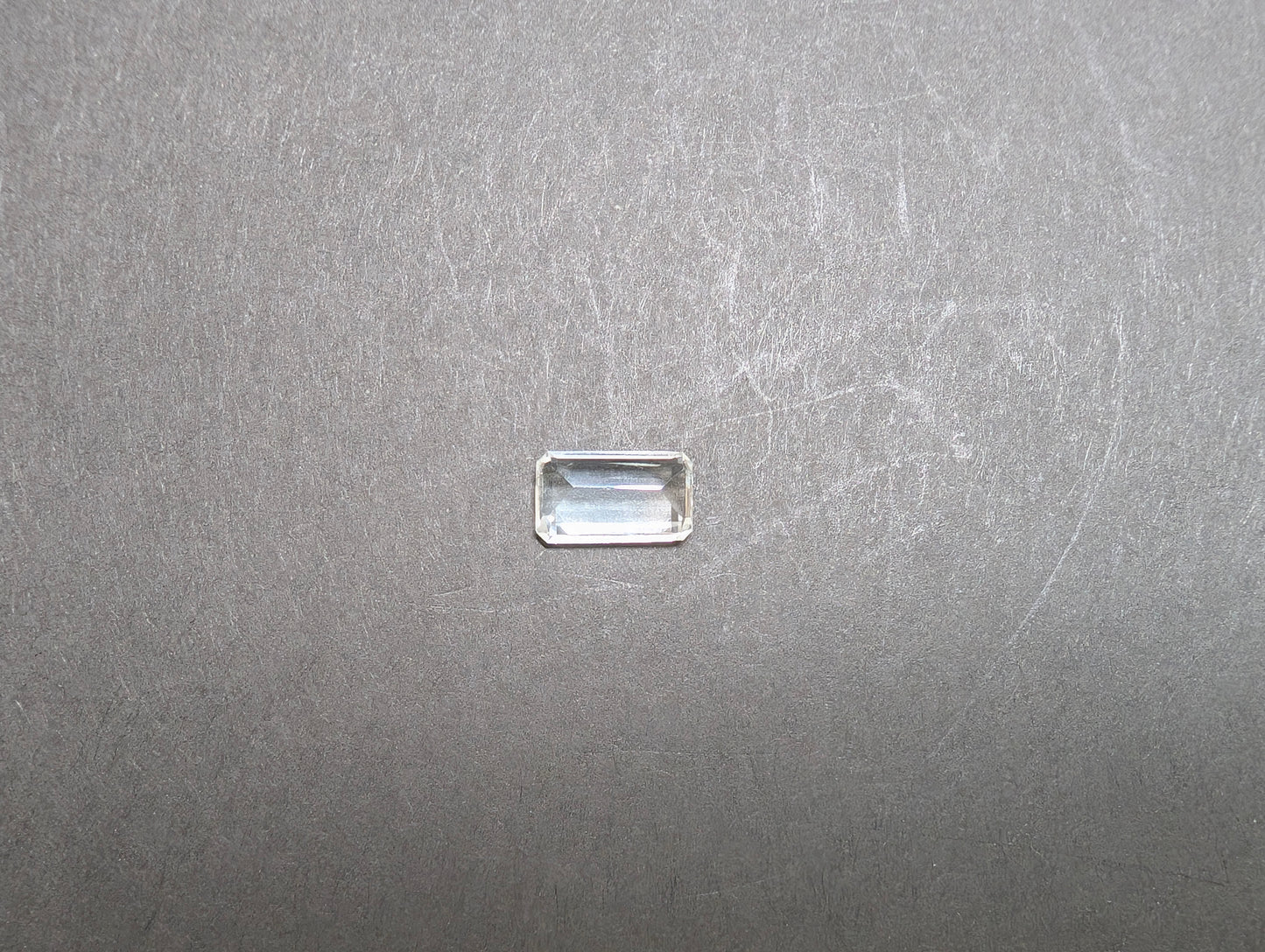 0060 バイカラートパーズ 3.05ct