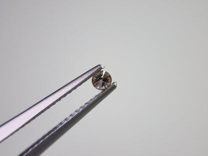 0015-2-2　ブラウンダイヤモンド　0.08ct