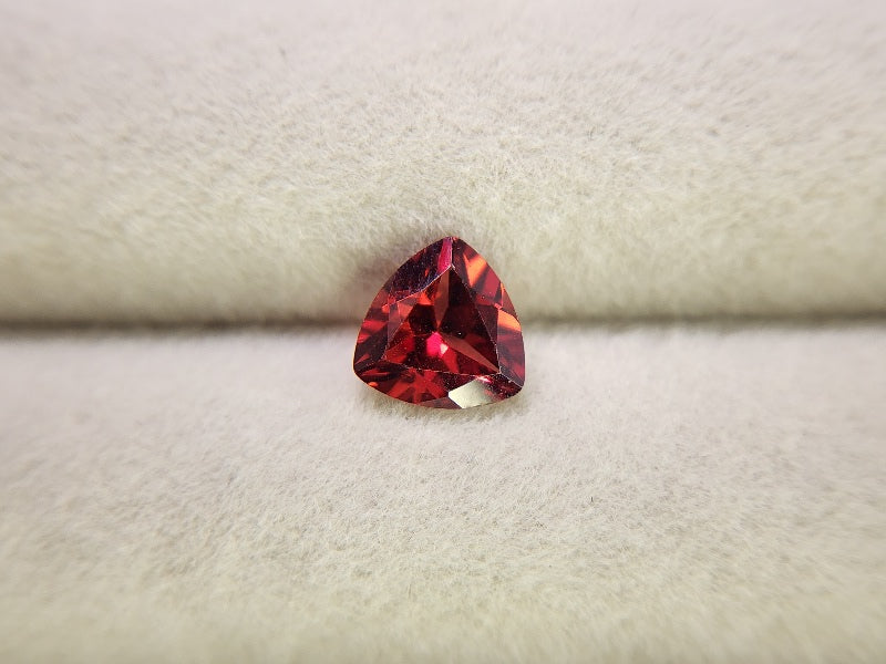 0910-1-5　ガーネット　1.35ct