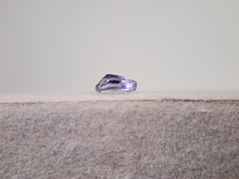 0644-16-3　ゾイサイト　0.30ct