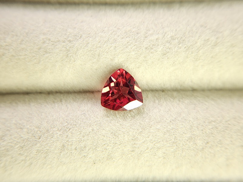 0910-1-16　ガーネット　1.39ct