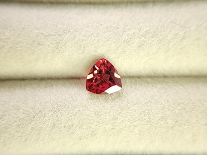 0910-1-16　ガーネット　1.39ct