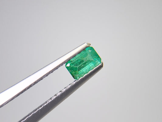 0936-3　エメラルド(ザンビア産)　0.30ct