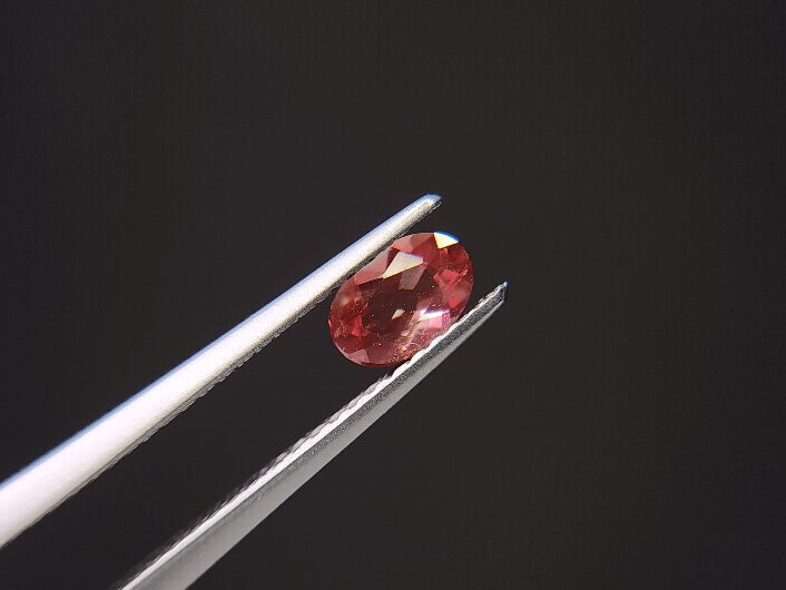 0152-2-9　バイカラーアンデシン　0.41ct