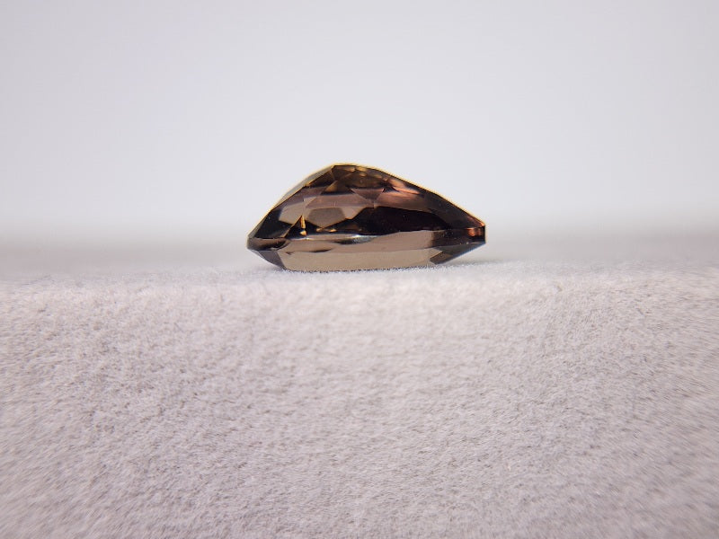 SMQ-16　スモーキークォーツ　3.59ct