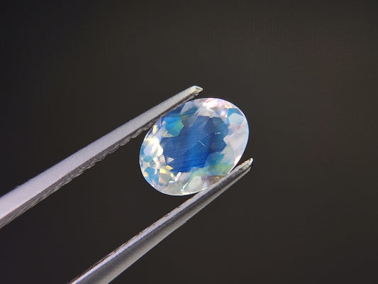 0761-9　アンデシンラブラドライト　0.70ct