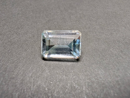 0054 バイカラートパーズ 6.90ct